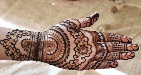 Shiro Mehndi and Jewellery