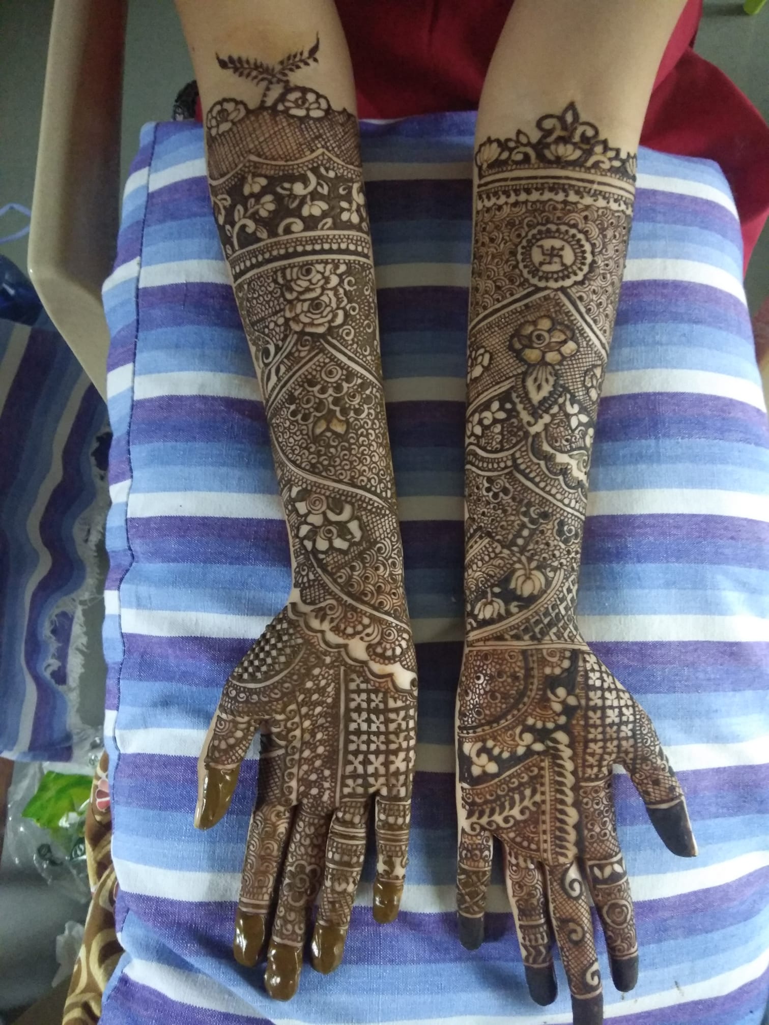 31 Stunning Mehndi Designs on Real Brides