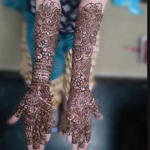 Ruksar Mehndi Artist