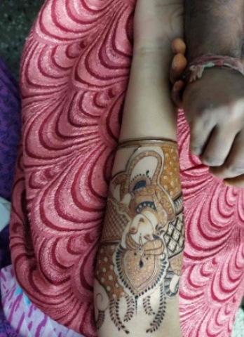 Ashok Mehendi Art