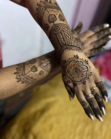 Sampada Mehendi