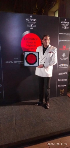 DELHIITES FOOD & NIGHTLIFE AWA