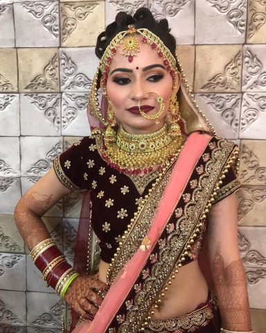 Rainbow Unisex Salon