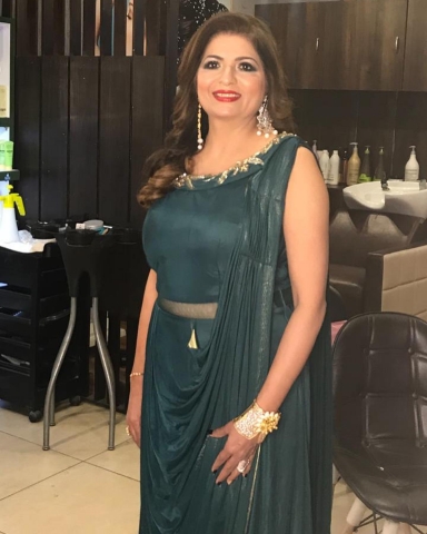 Rainbow Unisex Salon