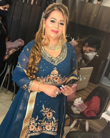 Rainbow Unisex Salon