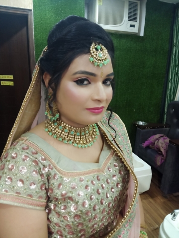 S Kaur Makeup Artist
