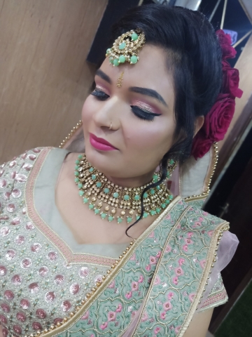 S Kaur Makeup Artist