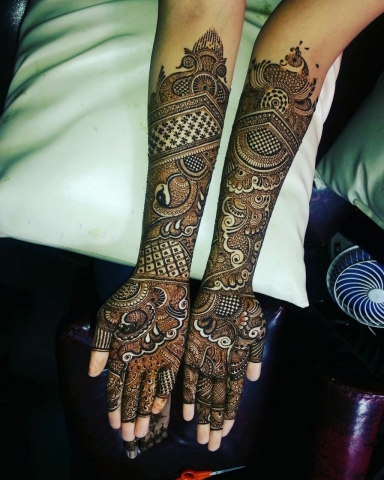Raju Mehandi Artist