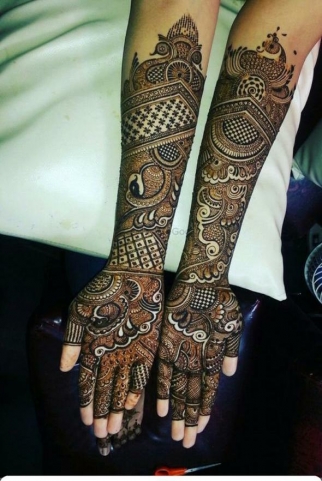 Suraj Mehandi Artist