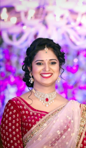 Shiv - The Makeup Artist