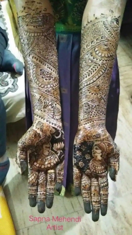 Sapna Mehendi Artist