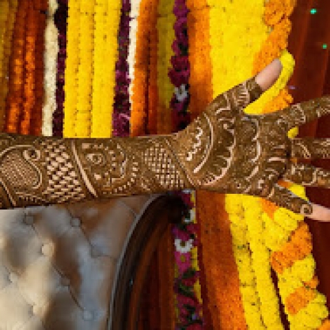 Vishnu Mehandi Artist