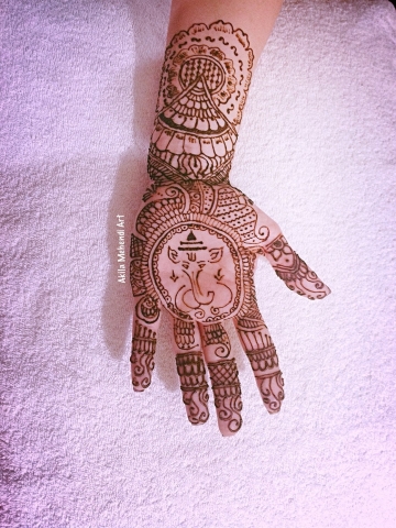Akila Mehendi Art