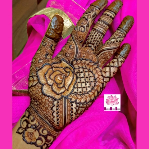 Mehndi By Sujitha