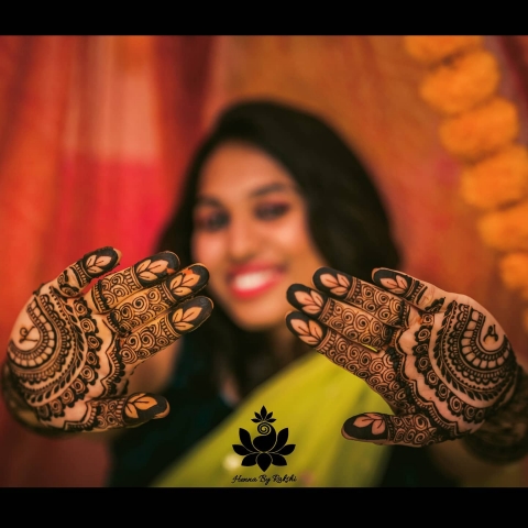 Henna by Rakshi