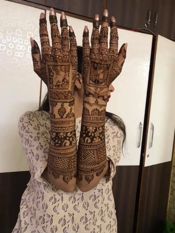 Chhaya Mehendi Artist