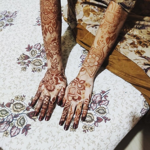 SafMosh Mehendi Artists