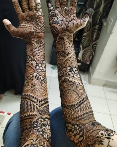 SafMosh Mehendi Artists