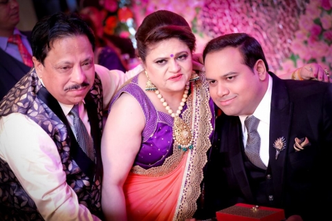 Meenakshi Studio and Colour La