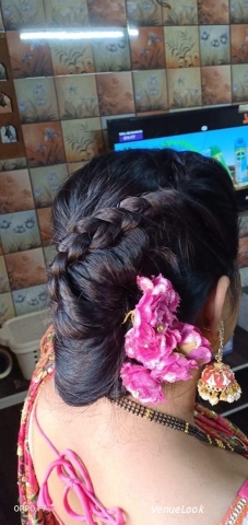 Mansvi Bridal Makeup Artist1