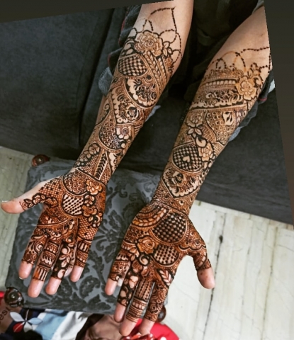 Mehndi Nishat