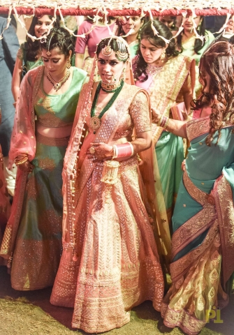 Photographers Treat Photograph