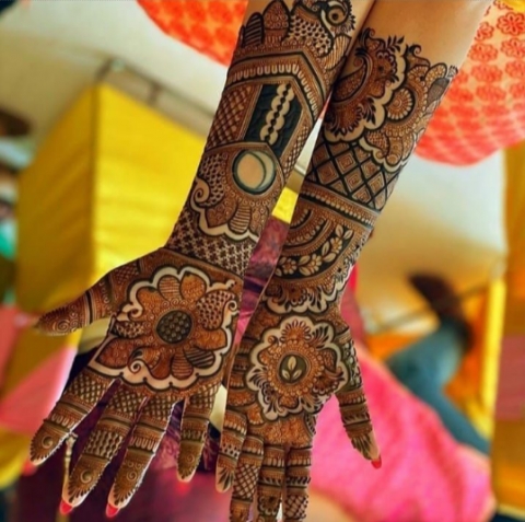 Govind Mehendi Arts