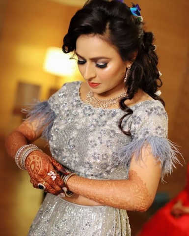 Astha Khanna - Makeup Artist