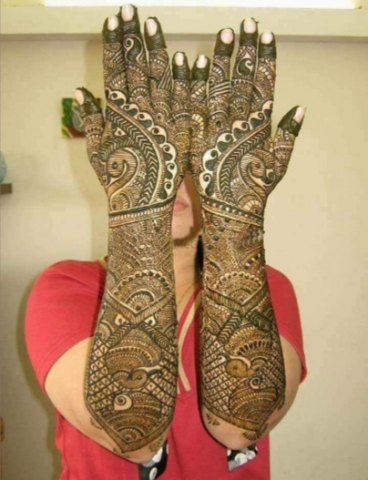 Krishna Mehandi Artist