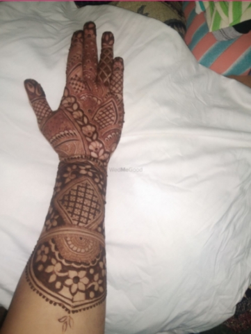 Meenakshi Mehandi World