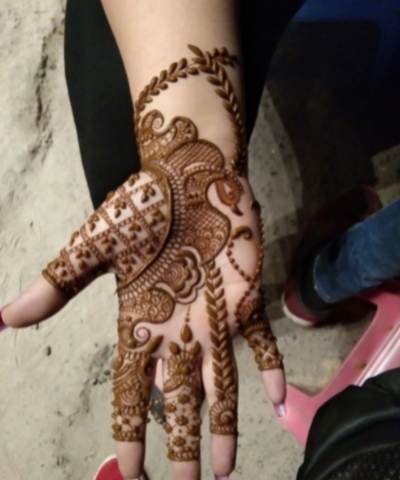Purana Anil Mehandi Art