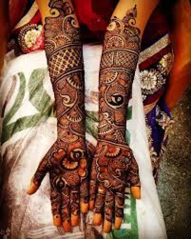 Aakash mehandi artist