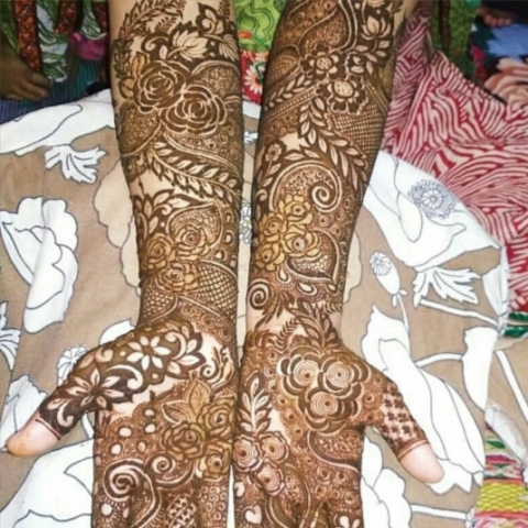 Anjum Mehendi Creation