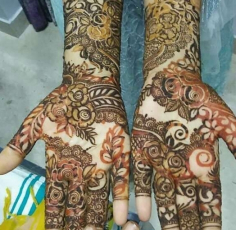 Anjum Mehendi Creation