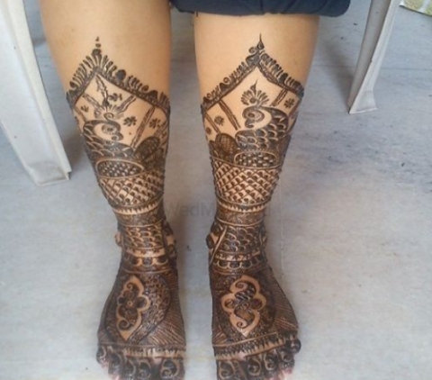 Anuj Bridal Mehendi Artist
