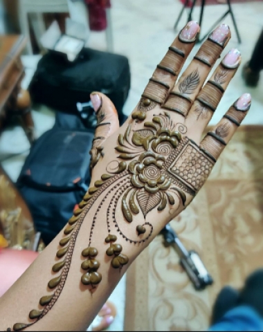 Dhani Mehndi Arts
