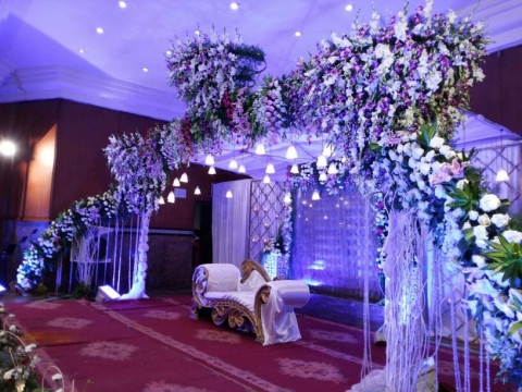 Lotus Flower Decorators