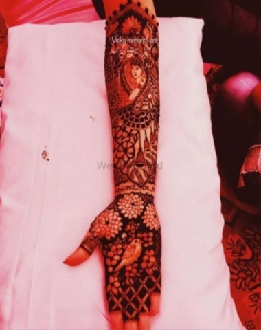 Vicky Professional Mehandi Art