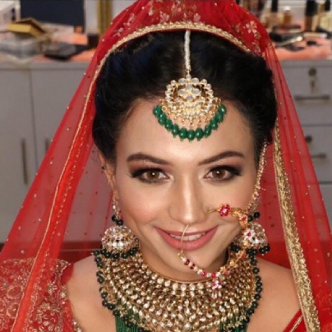 Japnoor Kaur Makeup Artist