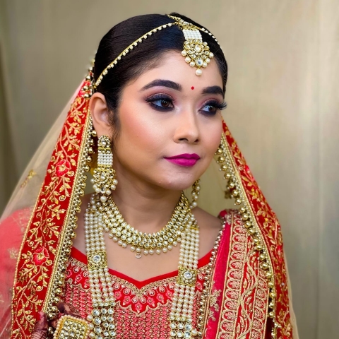 Inztyla MakeUp Studio N Unisex