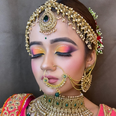 Inztyla MakeUp Studio N Unisex