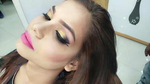 Trendz Make Up Studio by Shali