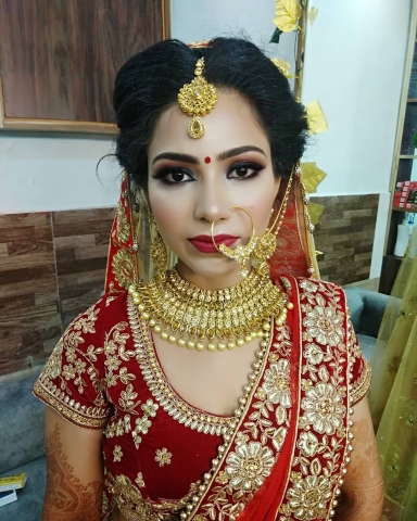 Richas Elegance Makeover Studi