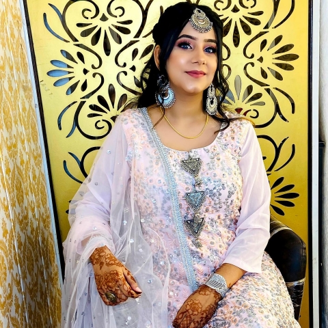 Harpreet Kaur Makeup Artist