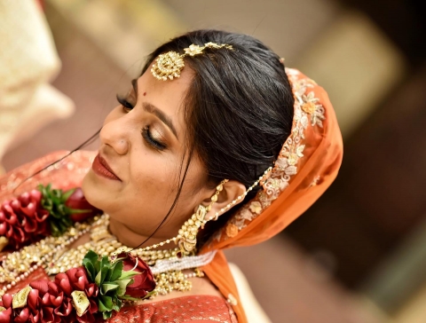 Makeovers by Saloni Patni