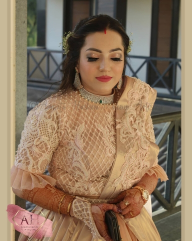 Make-up by Anamta Hashmi