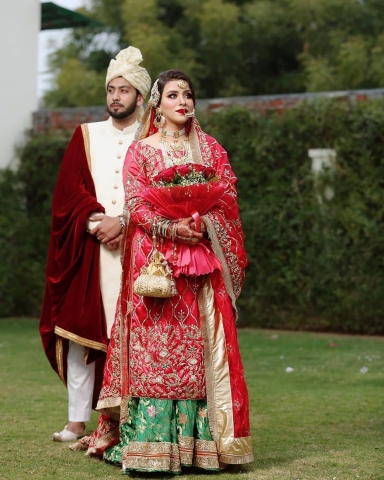 Make-up by Anamta Hashmi