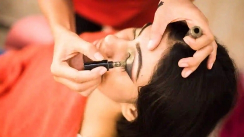 Khoobsoorat Unisex Salon