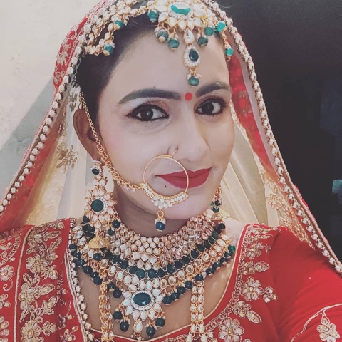 MS Perfect Unisex Salon