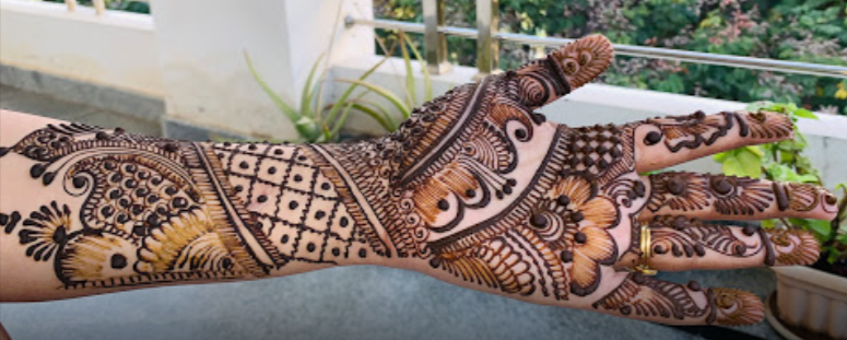 Top Mehndi Artists in Lal Darwaja - Best Mehandi Designers - Justdial